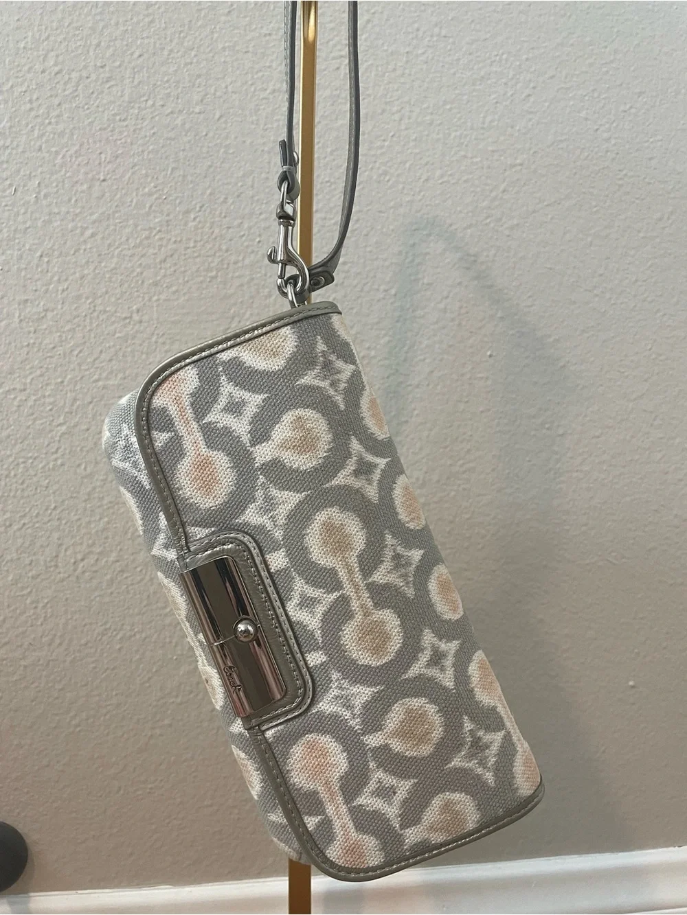 Coach Poppy Ikat Print Wallet Clutch Wristlet Gray Blush Metallic Trim Matching